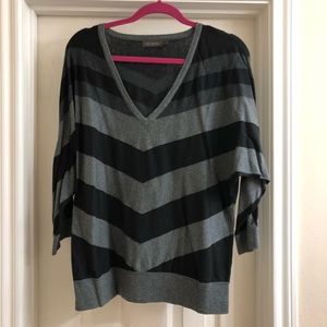 The Limited lightweight sweater XL